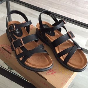 EuroSoft by Sofft Leslie leather sandals